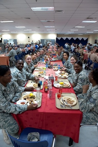 thanksgiving in 2009 iraqi freedom and enduring freedom 120 dpi