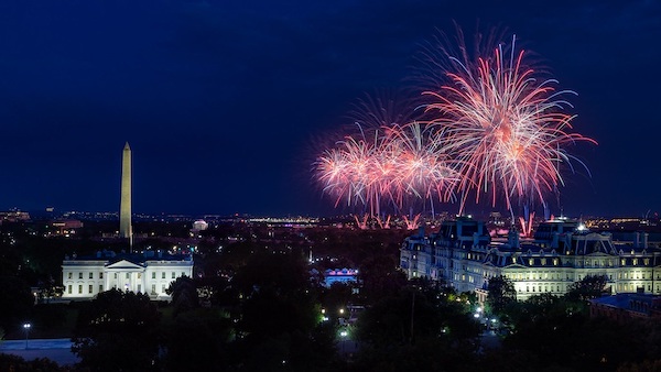 fourth of july fireworks over the eisenhower executive office building the white house and the washington monument the white house carlos fyfe july 4 2021